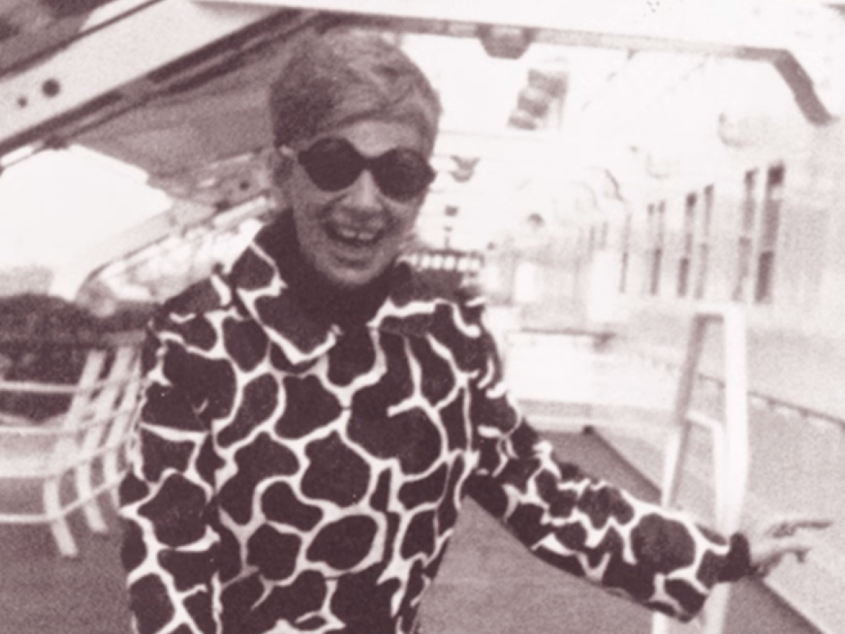 Iris Apfel × Shutterfly — decision 3 detail